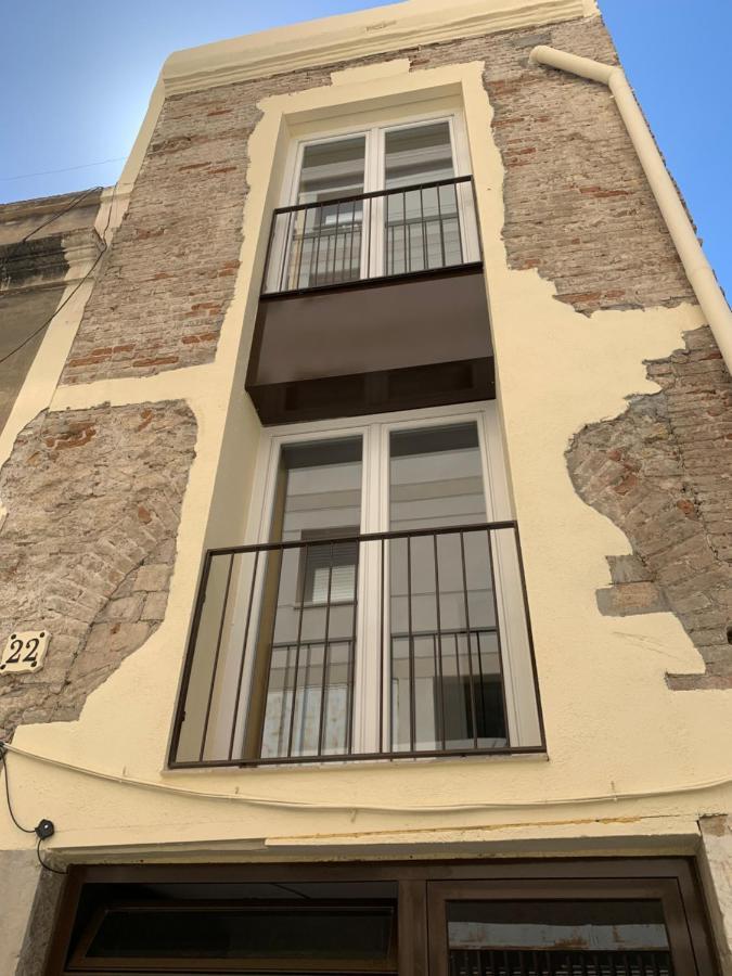 Stone Wall Apartment En Barri Port Maritim Таррагона Экстерьер фото